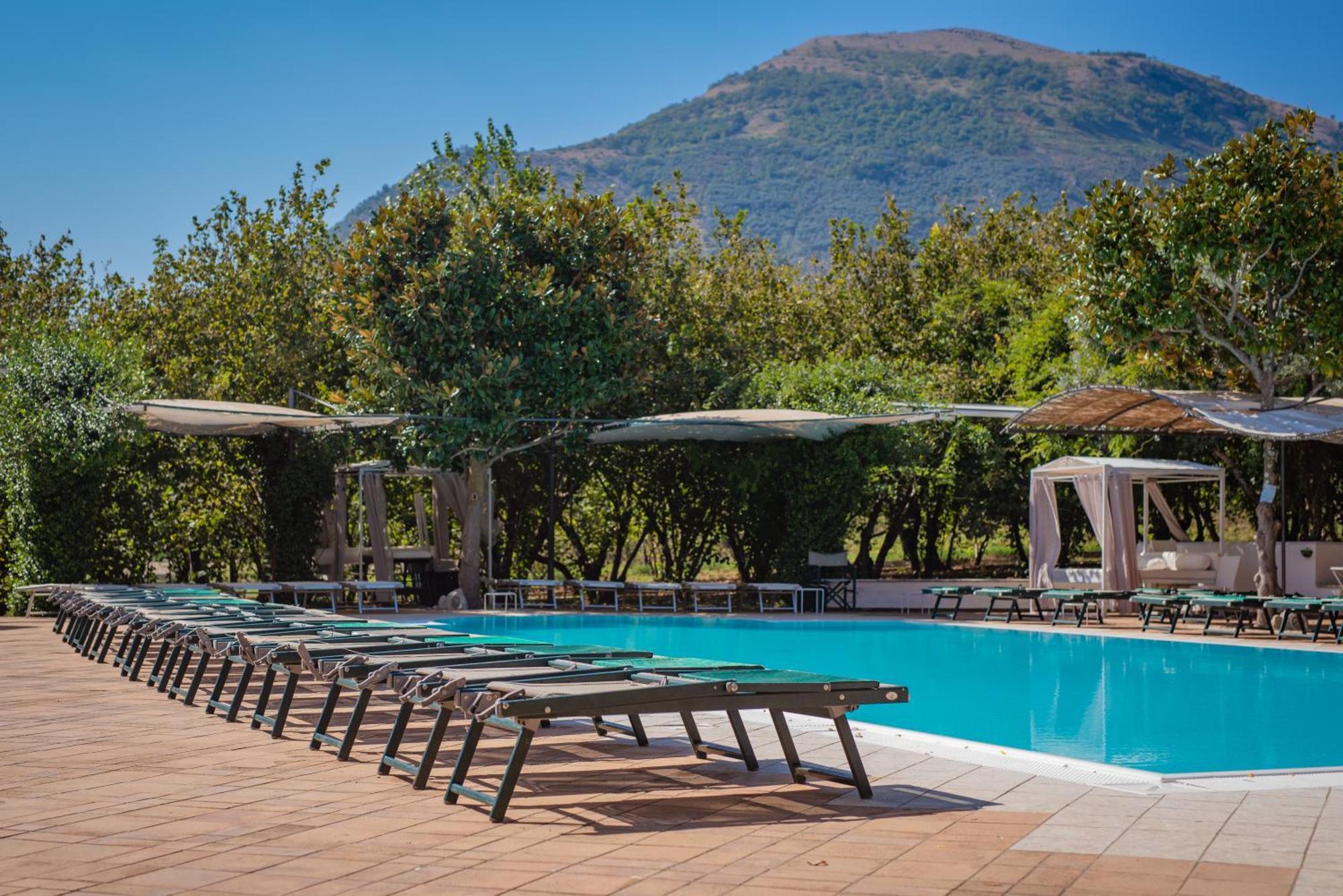 Hotel Villa Rizzo Resort And Spa San Cipriano Picentino Eksteriør billede