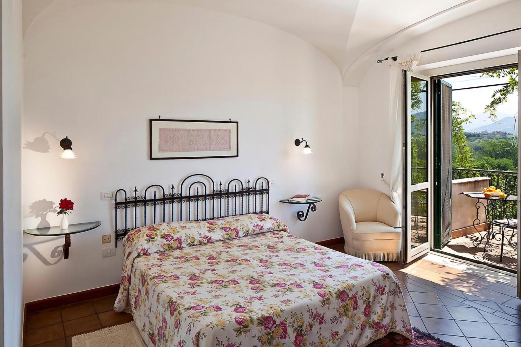 Hotel Villa Rizzo Resort And Spa San Cipriano Picentino Eksteriør billede