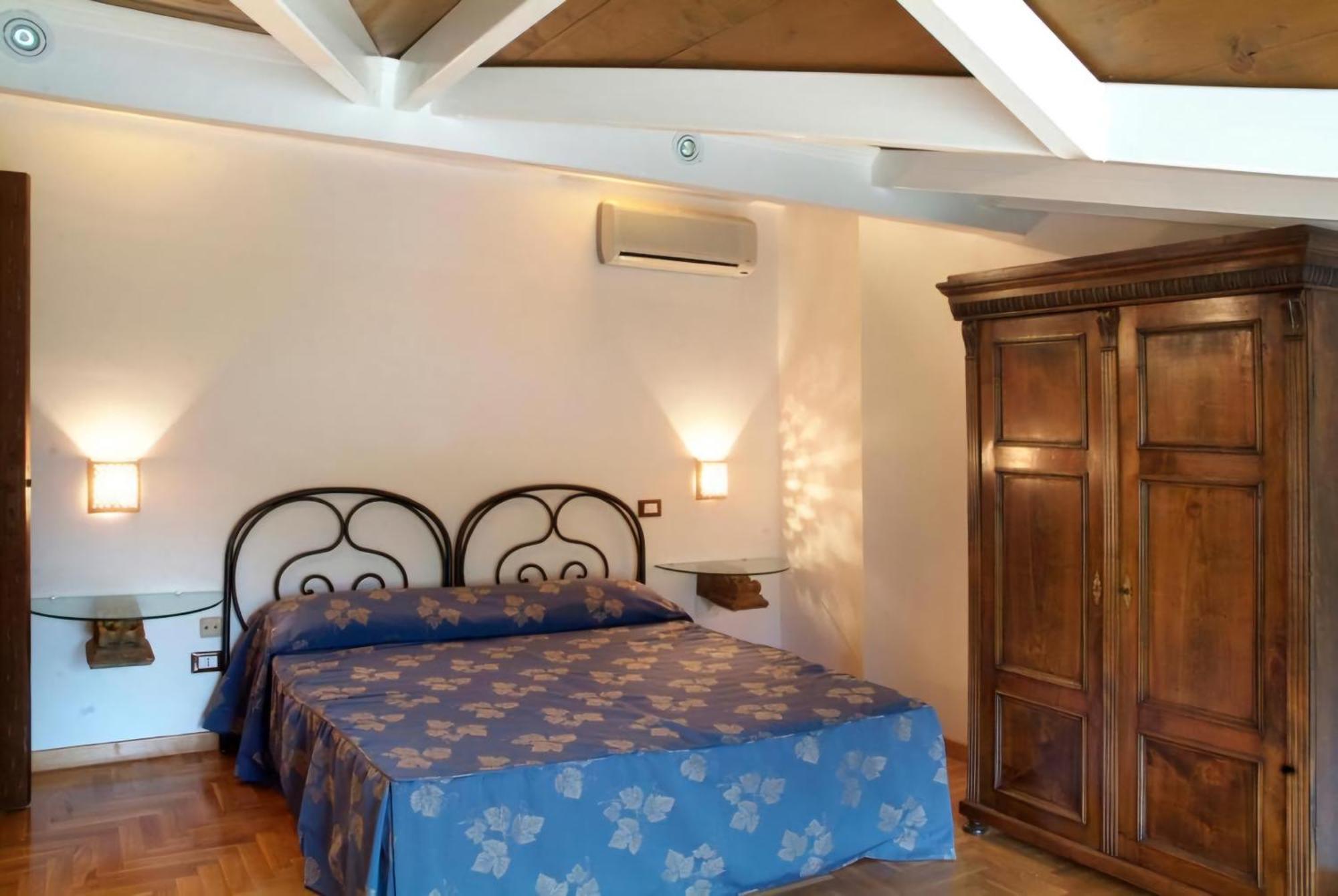 Hotel Villa Rizzo Resort And Spa San Cipriano Picentino Eksteriør billede