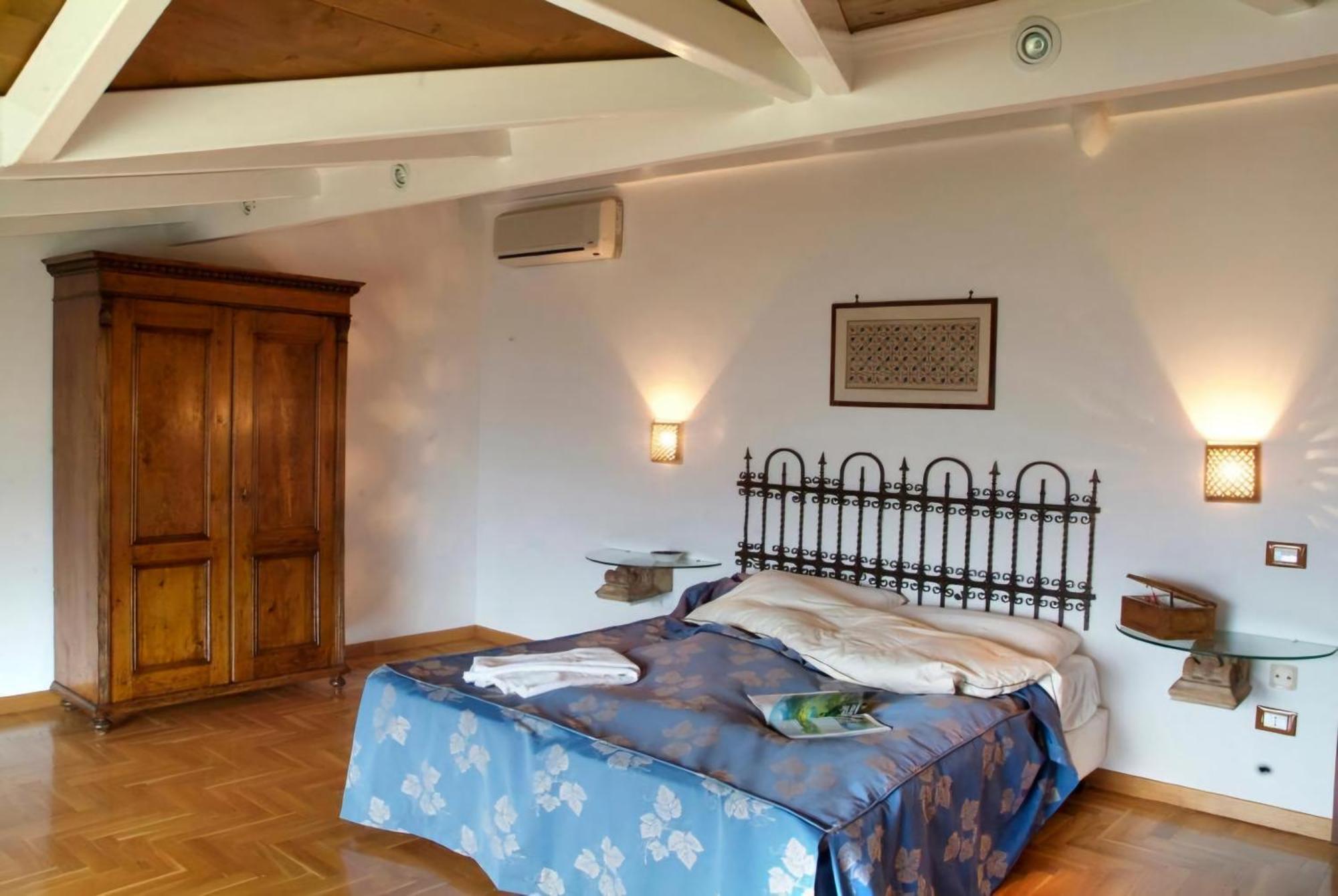Hotel Villa Rizzo Resort And Spa San Cipriano Picentino Eksteriør billede